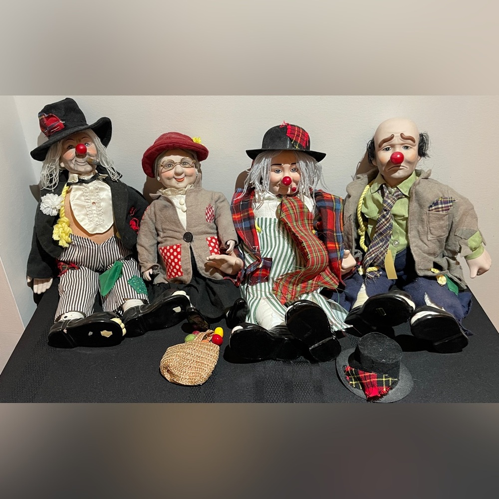 Porcelain Hobo Clown Set